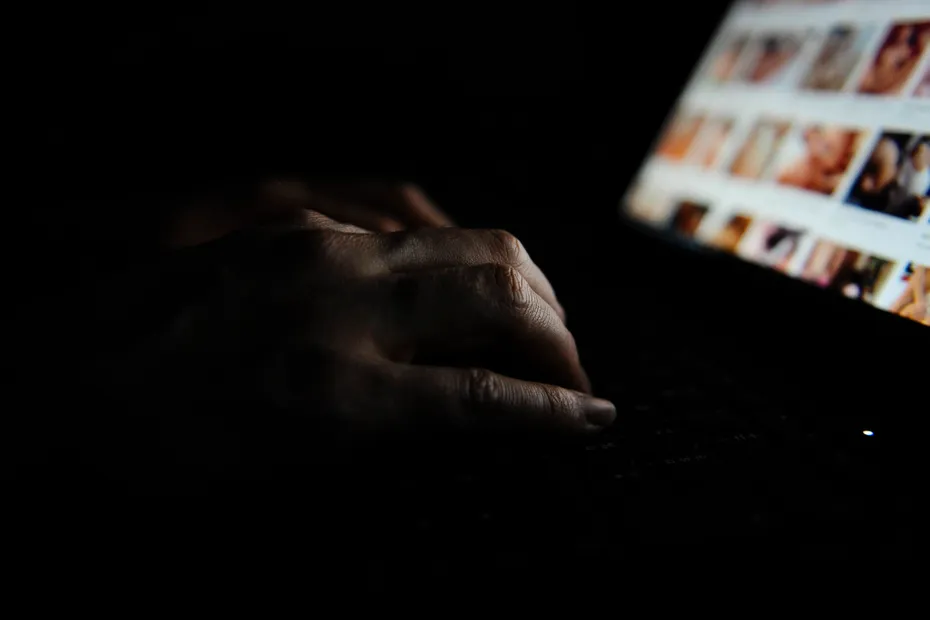 Dijon : un pédophile condamné à 8 mois avec sursis après avoir été dénoncé par un collectif sur les réseaux sociaux Dijon : un pédophile condamné à 8 mois avec sursis après avoir été dénoncé par un collectif sur les réseaux sociaux