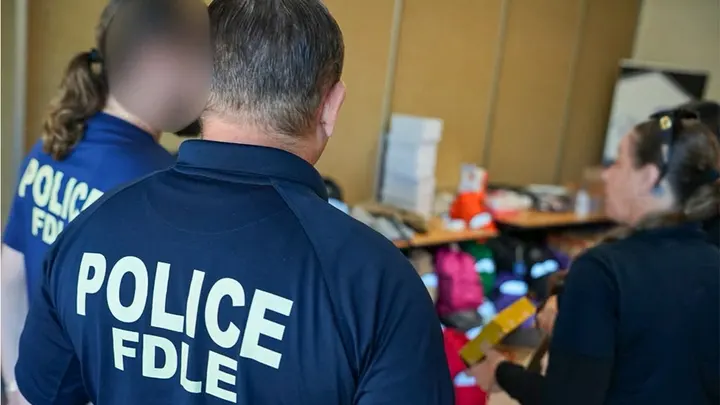 L’opération dirigée par la Floride sauve 163 enfants à travers le monde lors d’une fouille historique et chasse des prédateurs présumés L’opération dirigée par la Floride sauve 163 enfants à travers le monde lors d’une fouille historique et chasse des prédateurs présumés